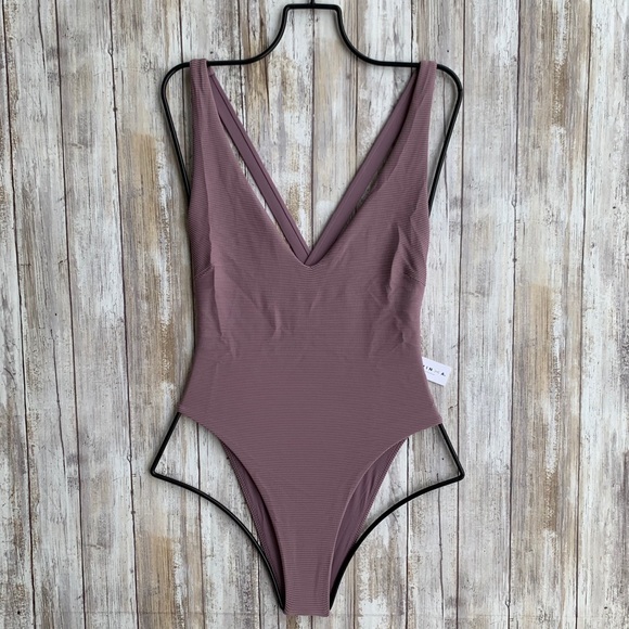 Vitamin A Swim ALANA Classic Coverage One Piece… - Picture 2 of 13